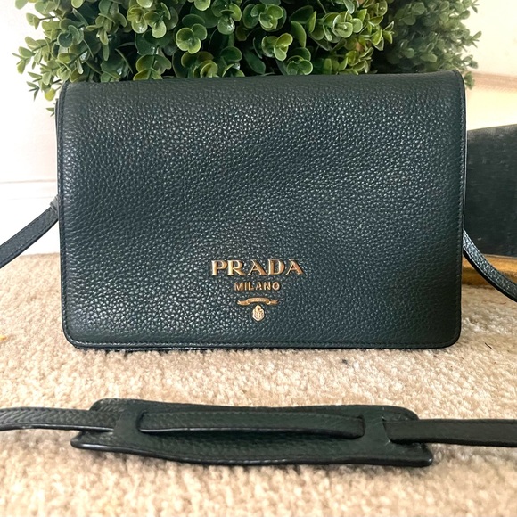 ✨Prada Dual Strap bag - Picture 4 of 16
